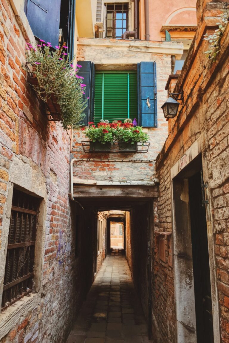 Unveiling the Secrets of the Enchanting Venetian Castle District