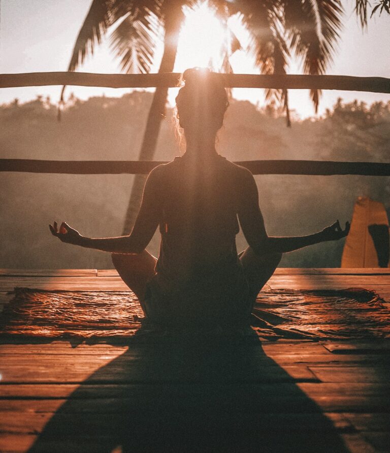 The Wholesome Life: Why It’s Essential for Your Well-Being and Happiness