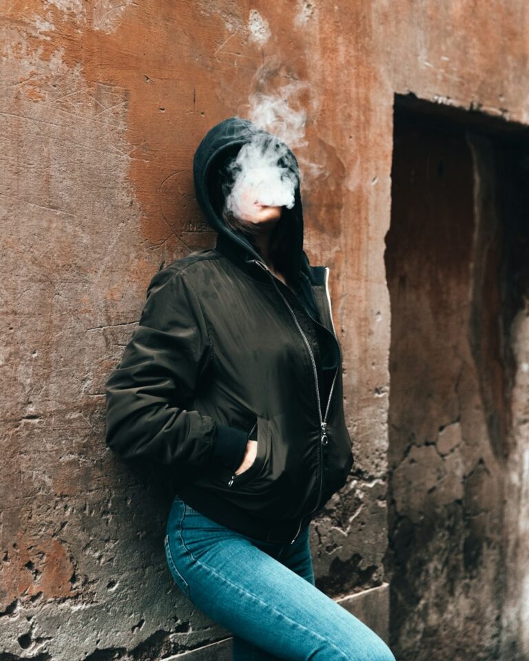 Discover the Flavor Explosion: A Journey into Vape’s Tantalizing World